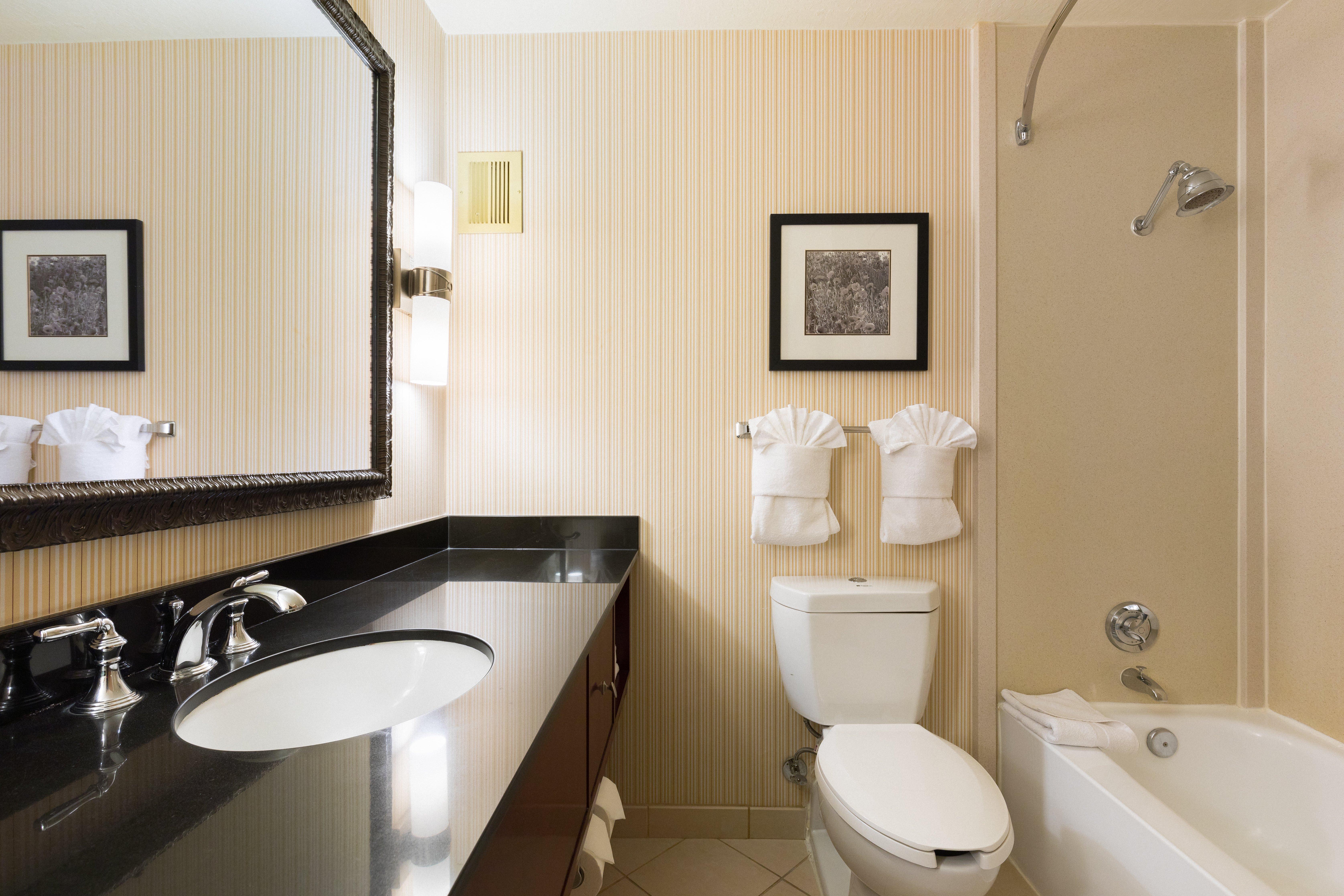 Hotel Downtown-arena By Ihg 3*