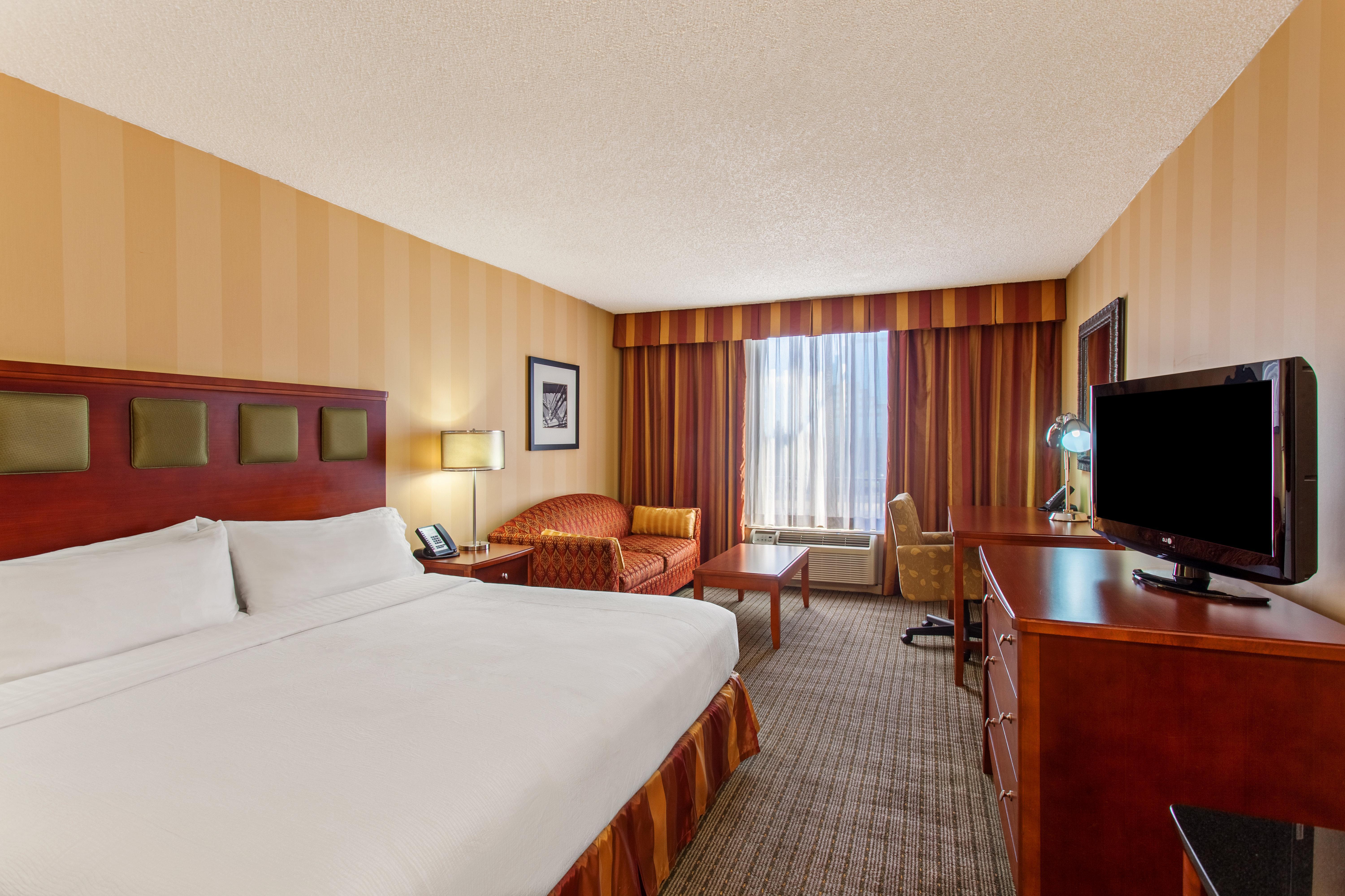 Downtown-arena By Ihg Hotel 3*