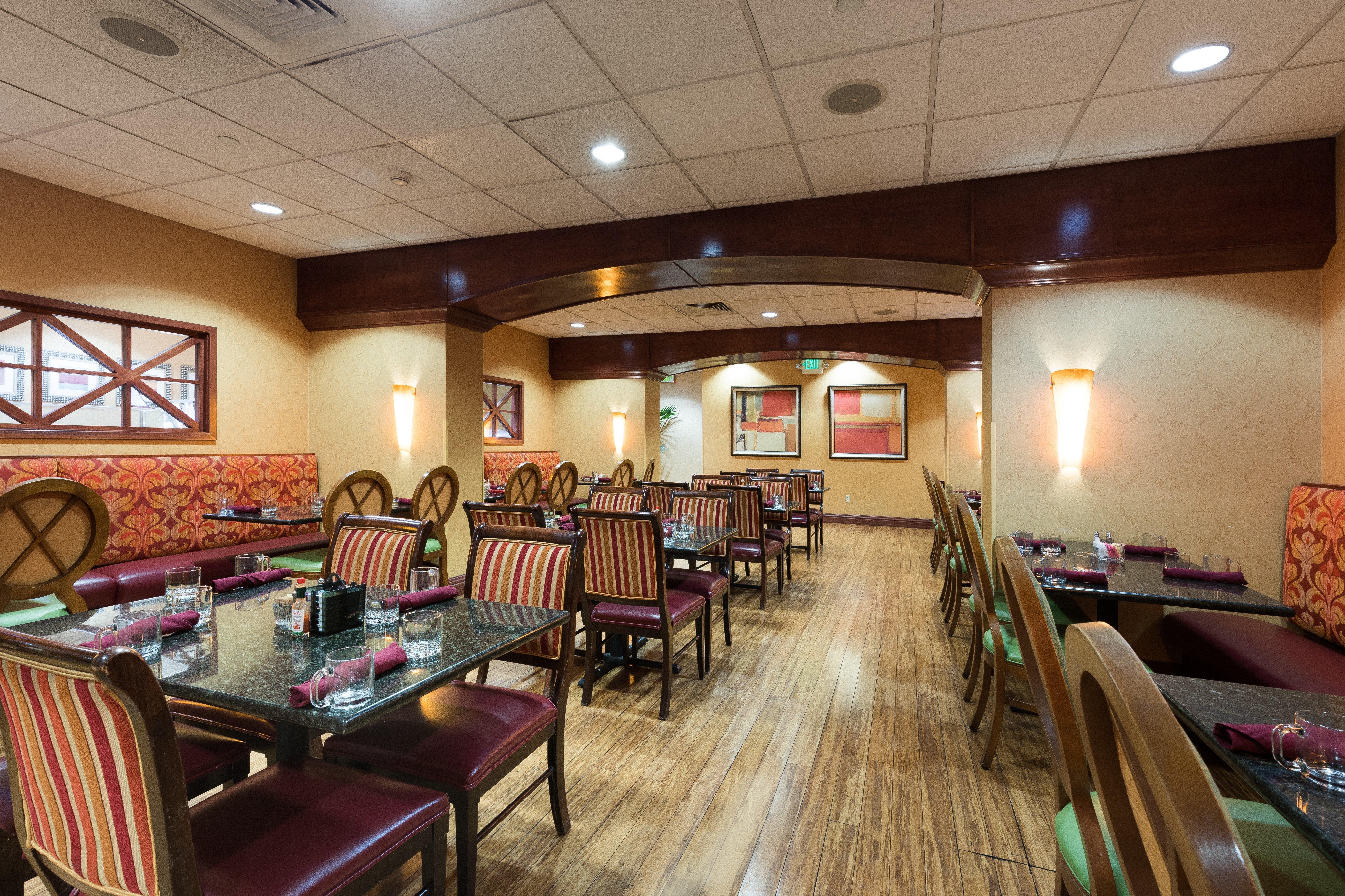 Hotel Downtown-arena By Ihg