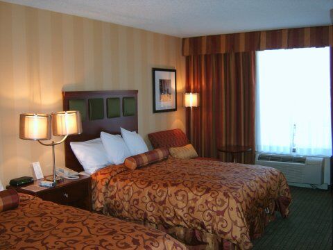 Hotel Downtown-arena By Ihg
